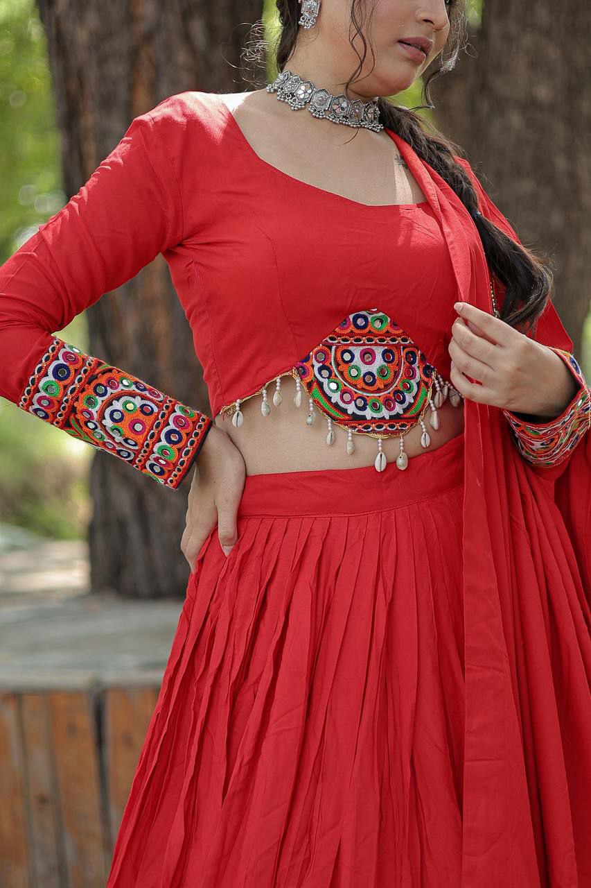 Special garba lover lehenga choli                    Lehenga:- (Full-Stitched)
Fabric & Work - 14 Kg Reyon With Attractive Gota-Patti work