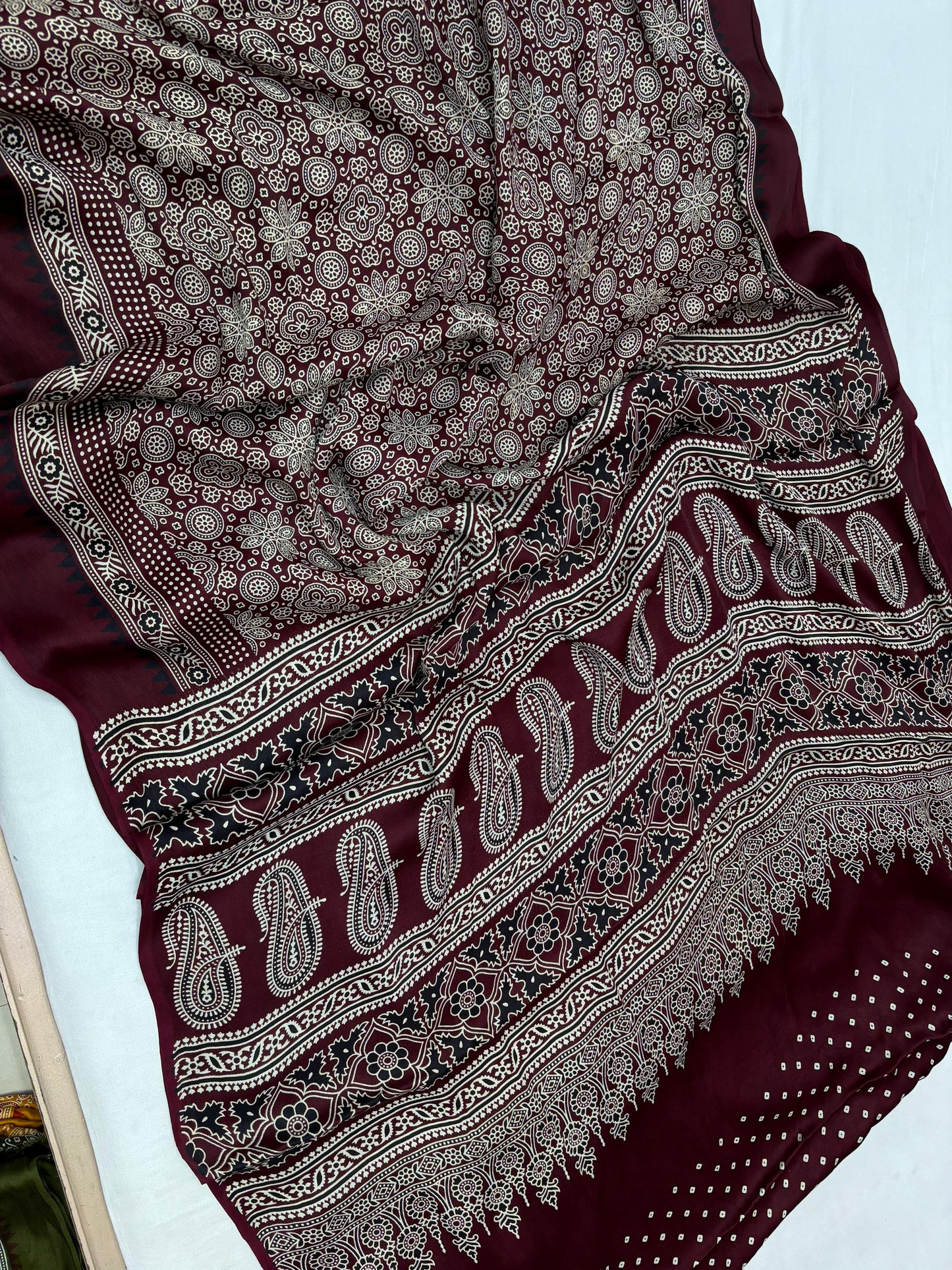 Pure Gajji Silk Saree With Azarkh Print