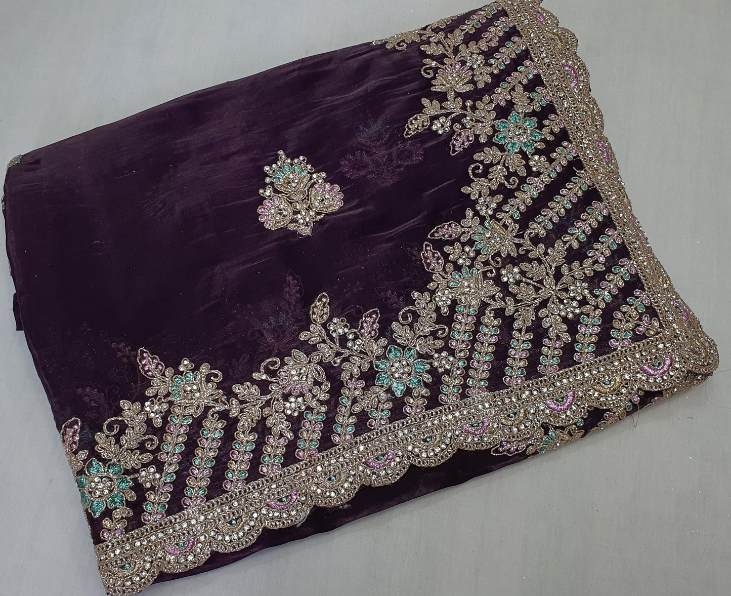 ALLOVER CODING JARI BORDER AND BUTTA WITH JARKAN STONE ON JIMMY CHOO*saree