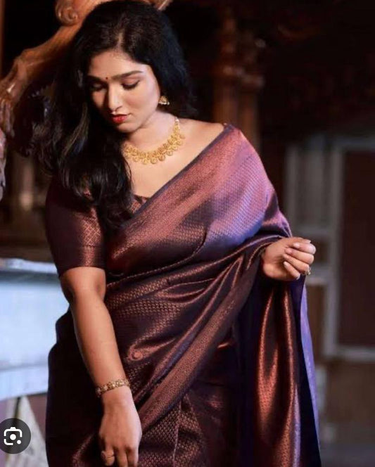 Kanchipuram Handloom pure silk saree
Beautiful fancy Design 
kerala beautiful wedding type sarees*
