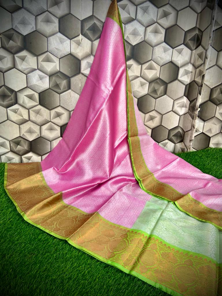 Handwoven Banarasi Kora Muslin Tanchui Saree*
Beautiful Kanchi Bodar Design Body*