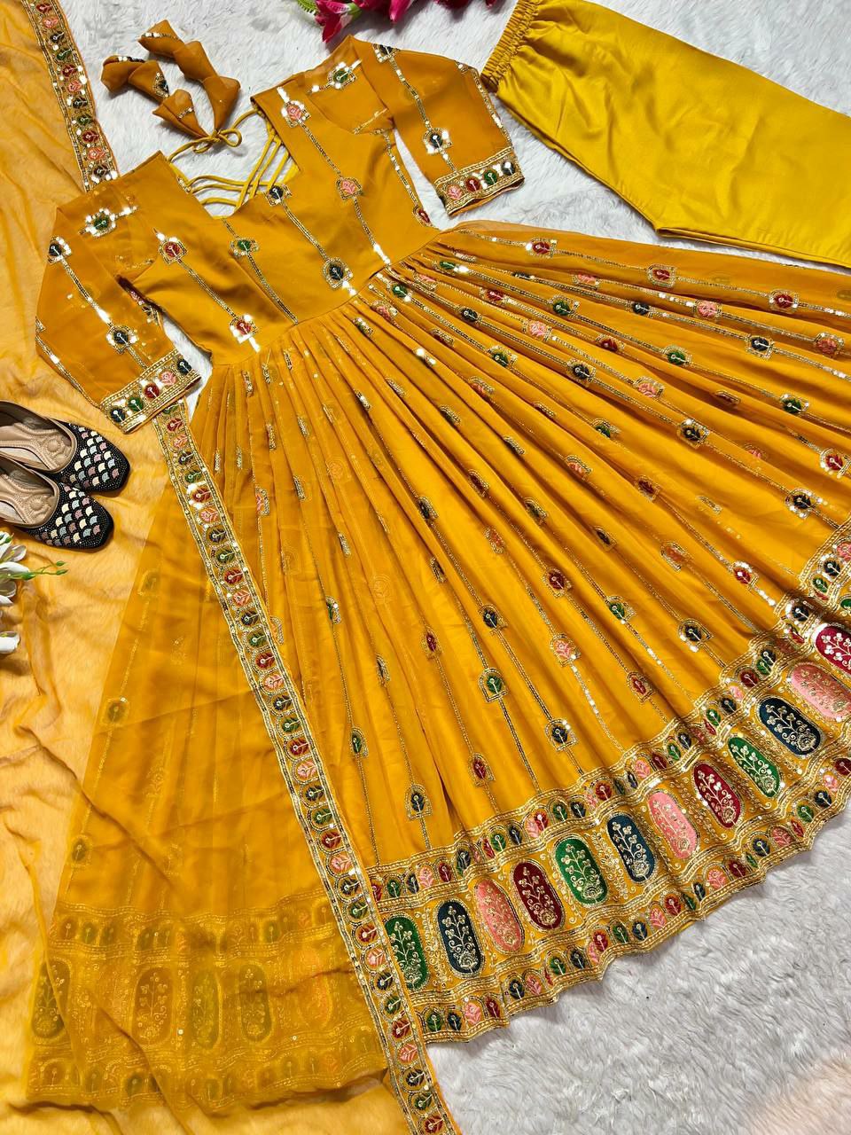 Designer Anarkali suit set
Anarkali Fabric : Heavy Faux Georgette With 5mm Sequence And Embroidery Work ( Fully Sleevs )