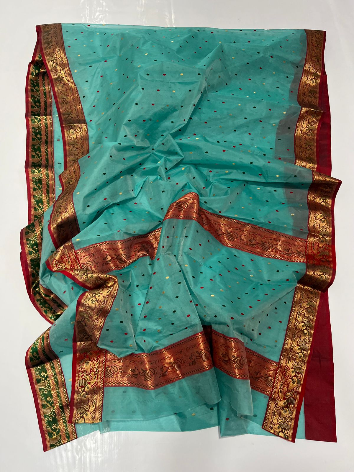 Katan silk ek nal motif saree