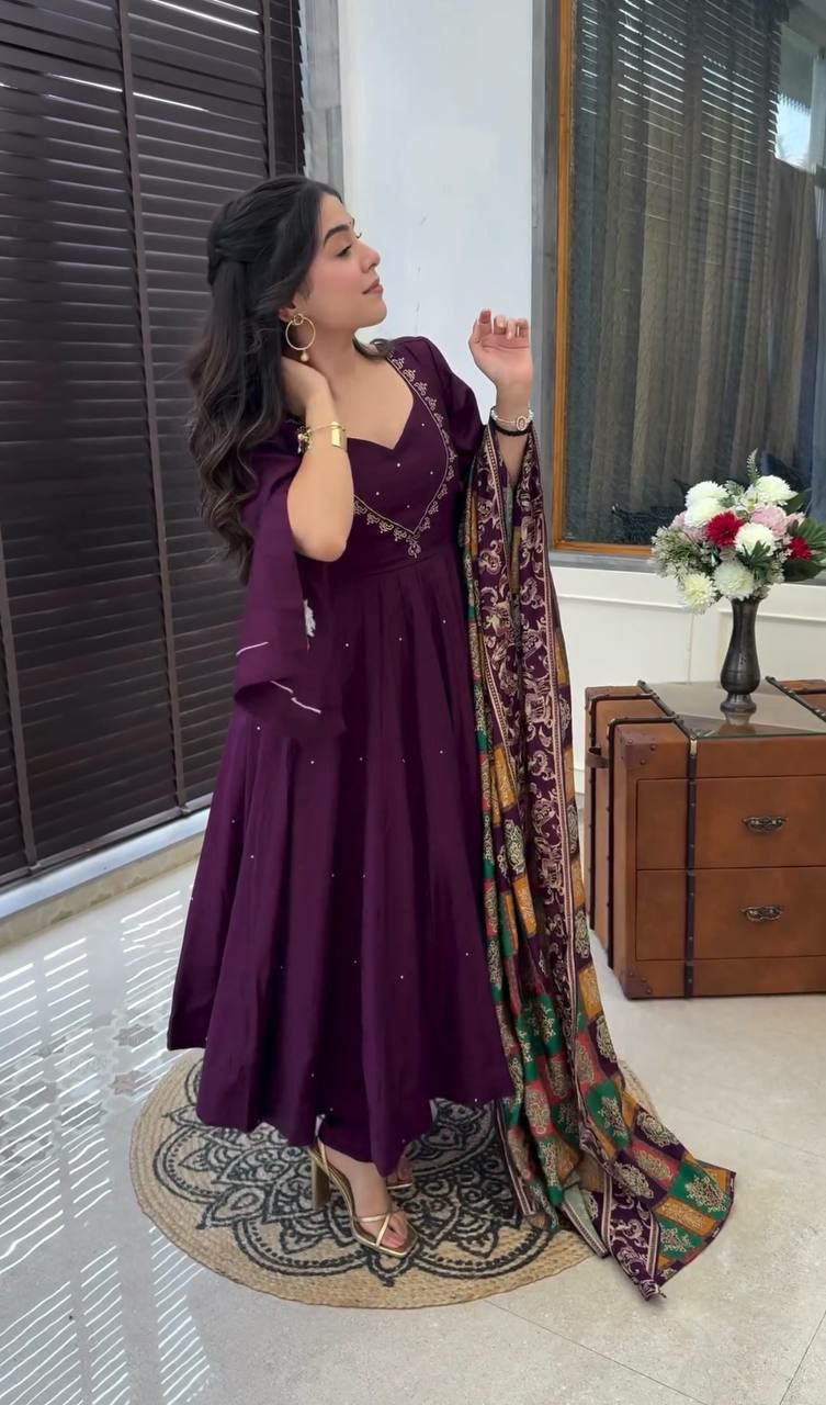 Suti set Pure Chinnon Silk With Embroidery Sequence Work With Fancy Full Sleeve
Top Inner : Heavy Micro Cotton
Top Length. :-48-49Inch 
Top Siz
 M(38),L(40),Xl(42),XXL(44)
(FULLY STITCHED READY TO WEAR)