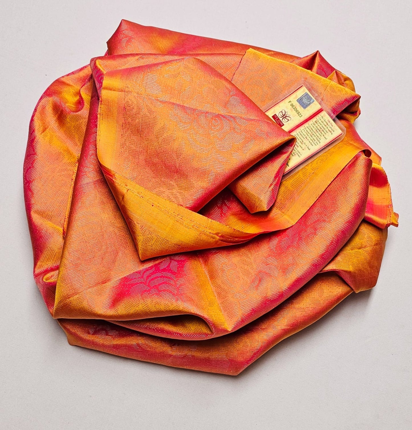 Pure handloom kanchi soft silk sarees
Silk mark certified