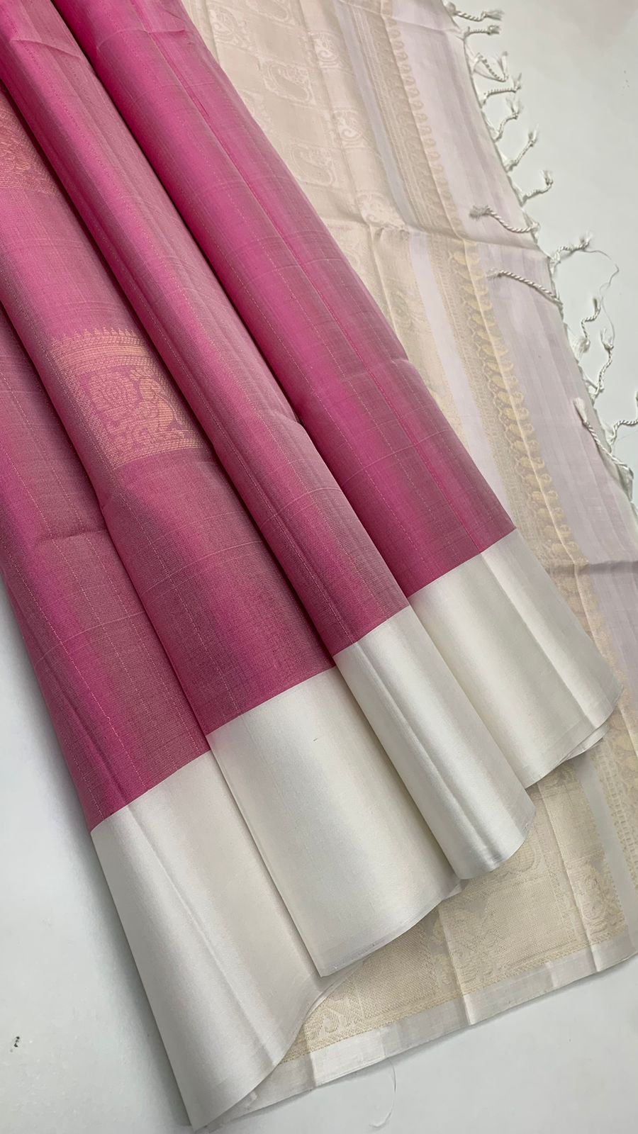 Pure handloom bhutta design borderless Double warp soft silk sarees collections ..with contrast Pallu and blouse