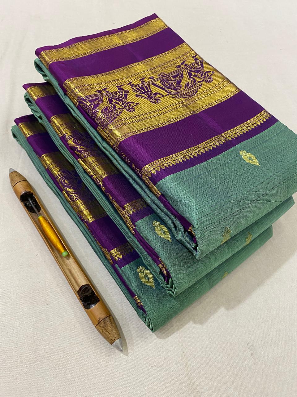 Kanchipuram Handloom pure silk saree
Beautiful fancy Design
gold zari fancy   Medium kalayana border butta beautiful  type sarees*