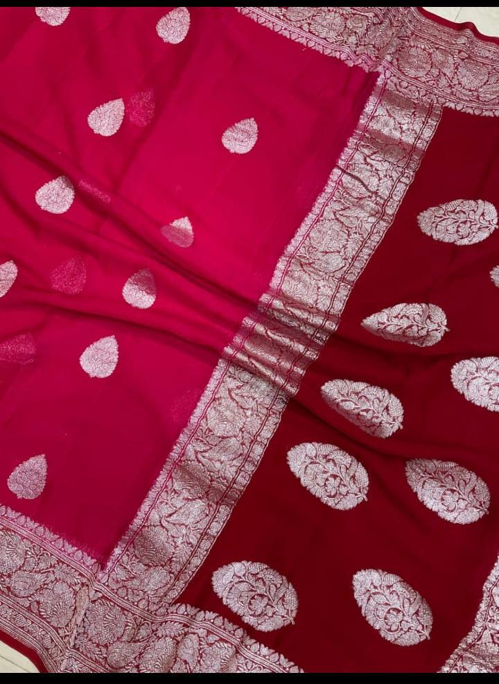 New Banarasi Semi Georgette Sarees
With Silver Zari Buta Good Quality
Banarasi blouse