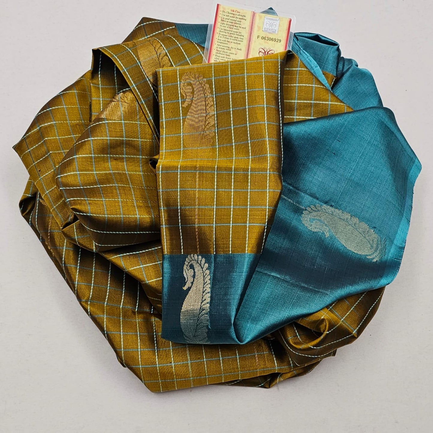 Pure handloom kanchi soft silk sarees
Silk mark certified