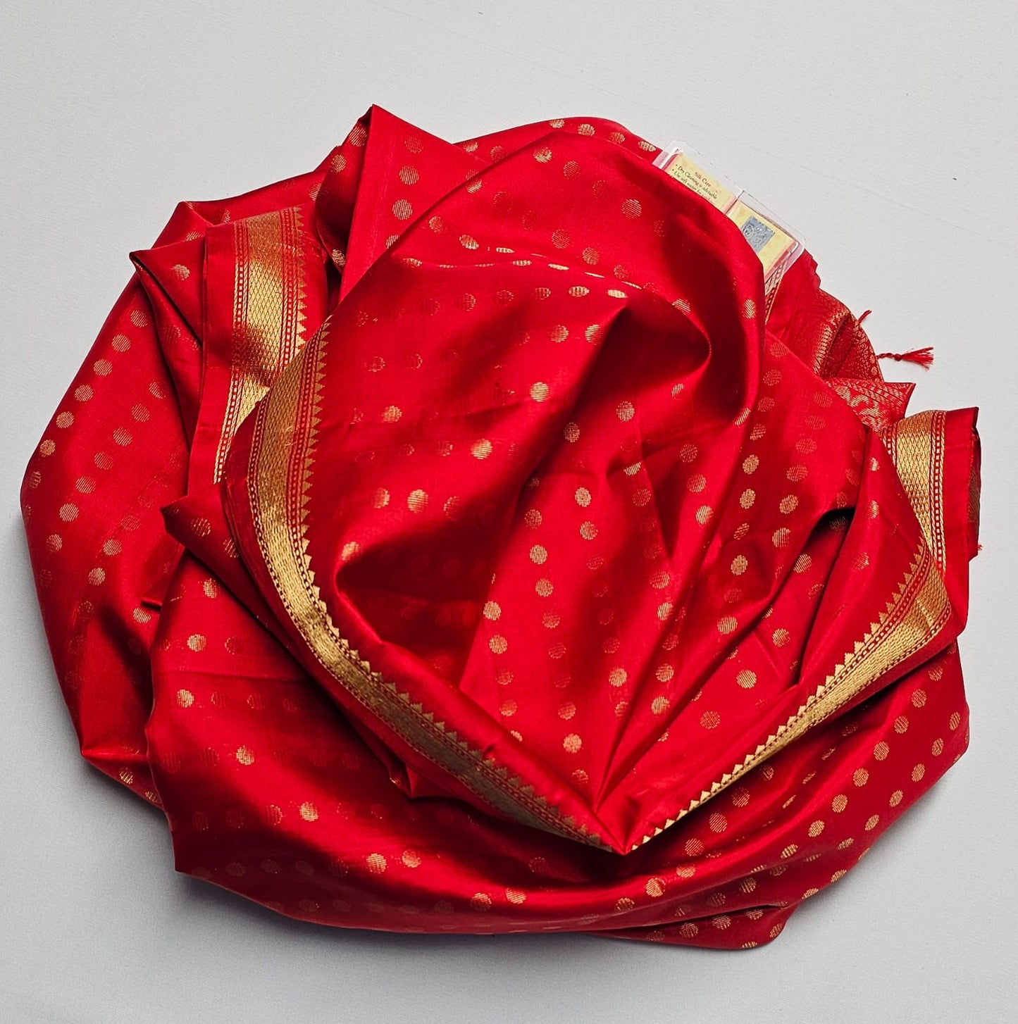 Pure handloom kanchi soft silk sarees
Silk mark certified