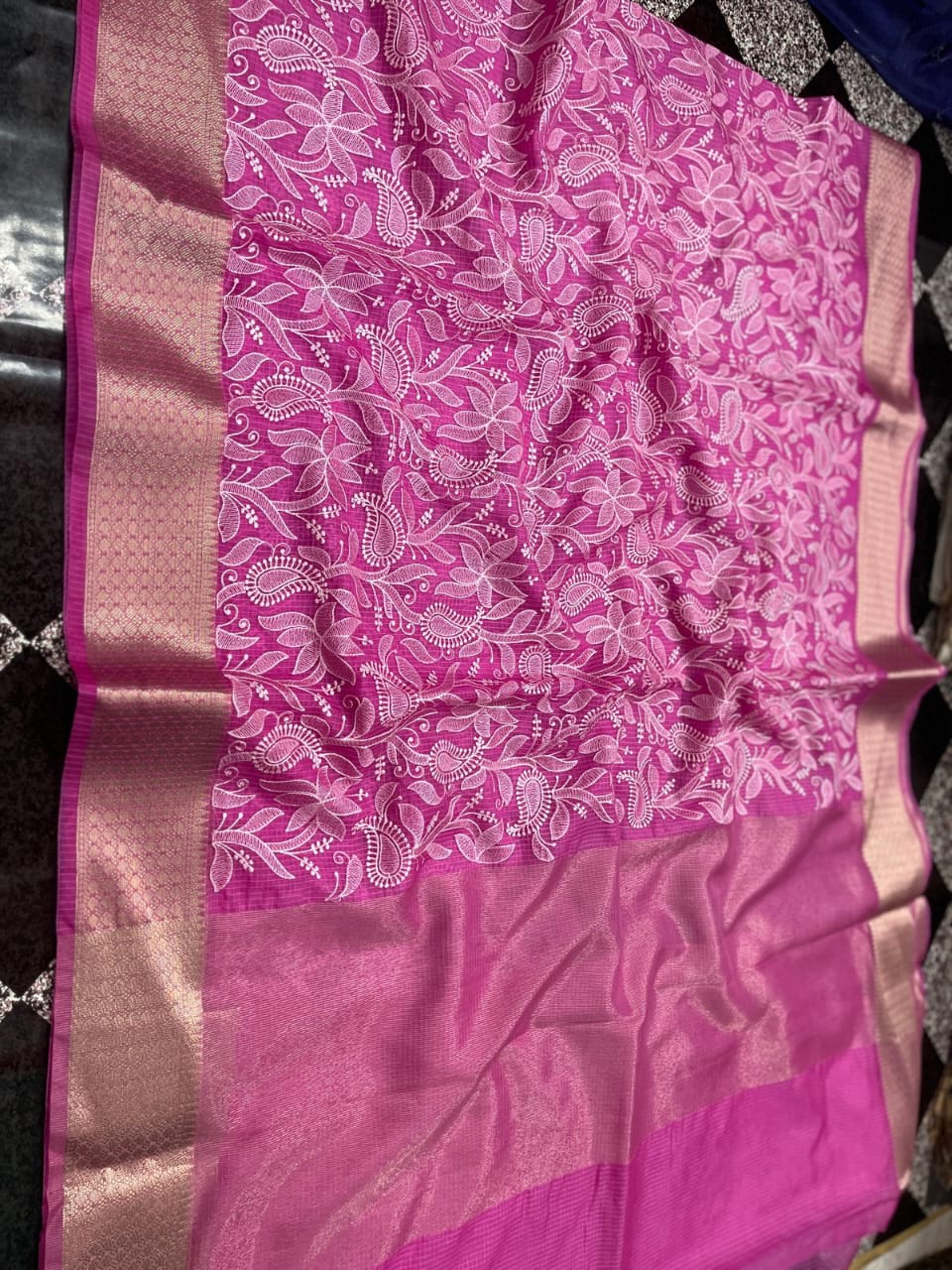 Banarasi Kora Organza Silk Sarees Very Good Quality With Very Beautiful Embroidery Chickenkari Work Weaving Design Border
