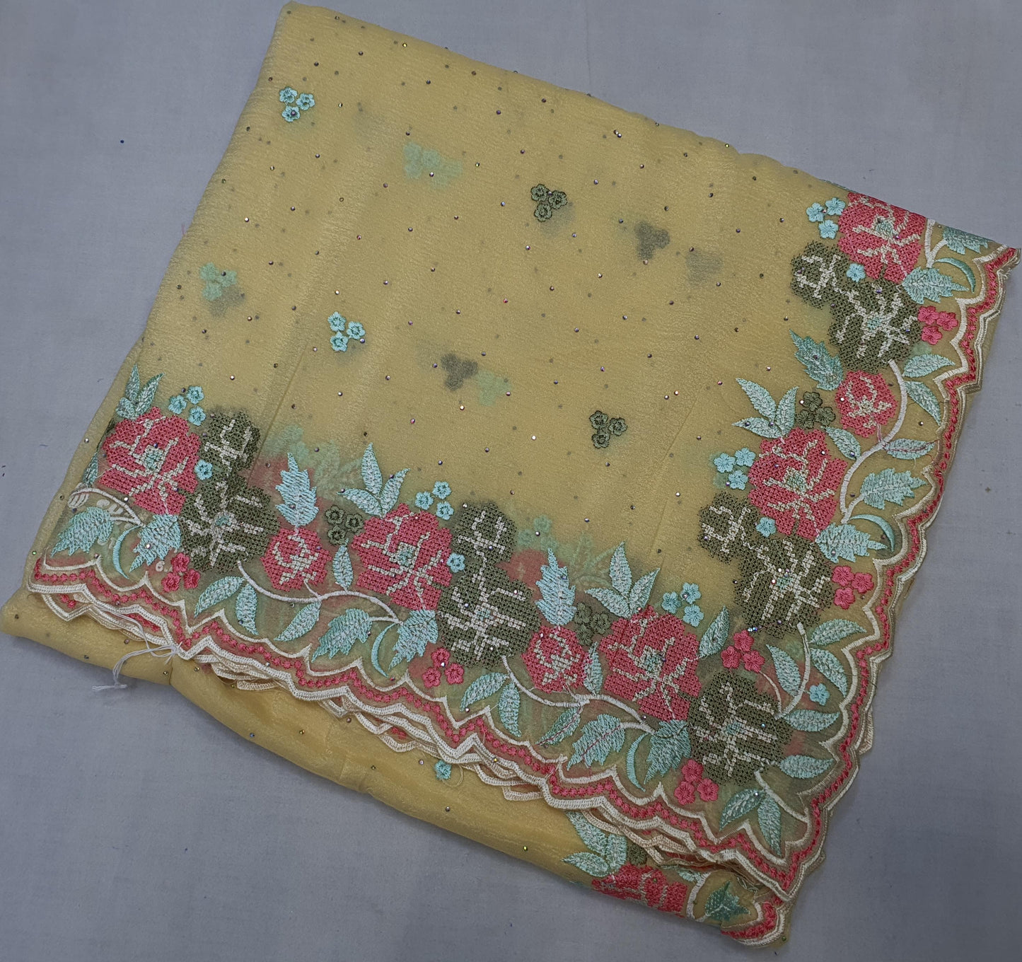 Allover crosstich work border and allover swaroski stone on crush chiffon* 
Saree