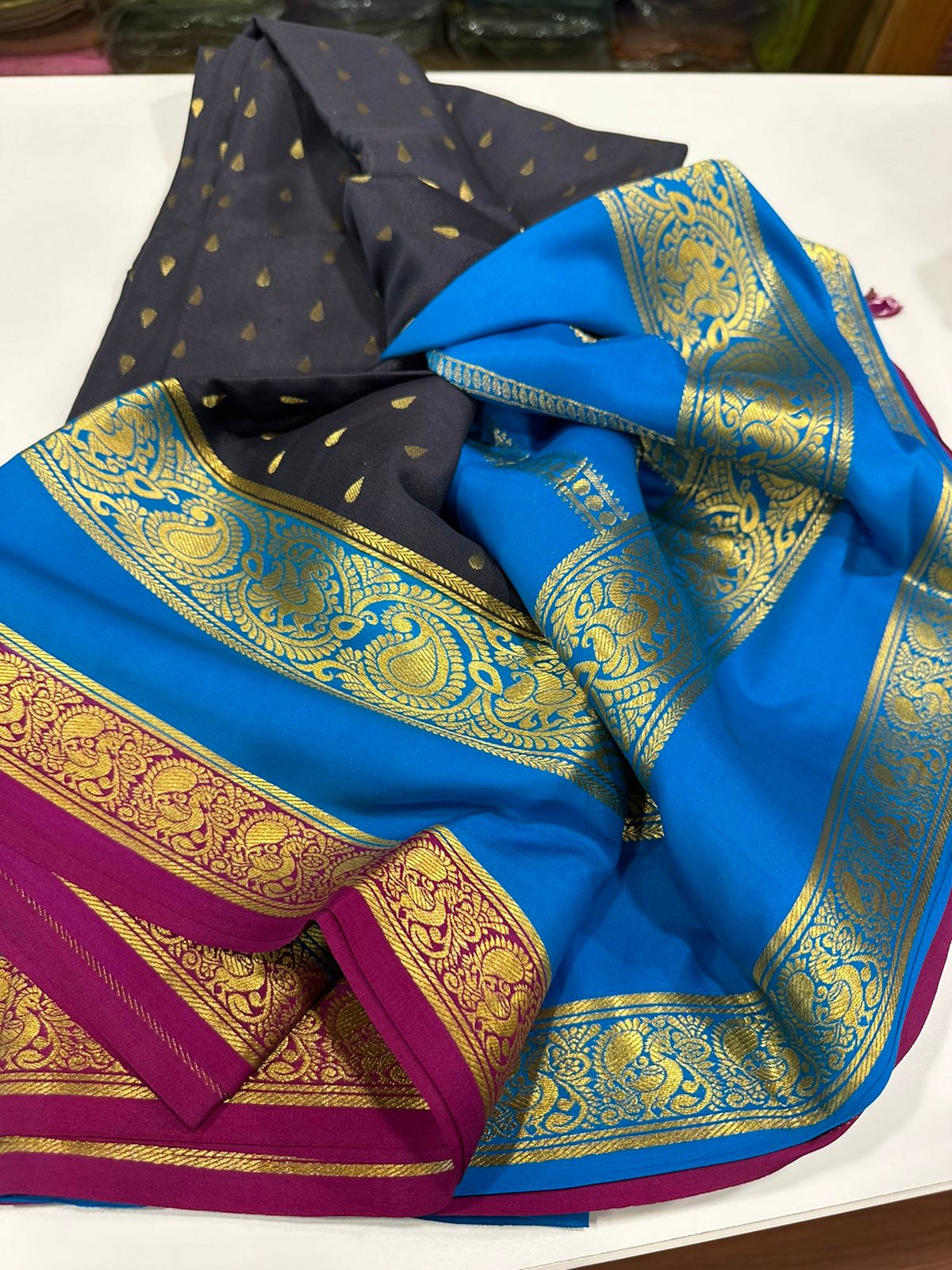 Pure Mysore silk sarees
120 grm thickness  with rich pallu 
Silk mark certified
Big mango n peacock design on border