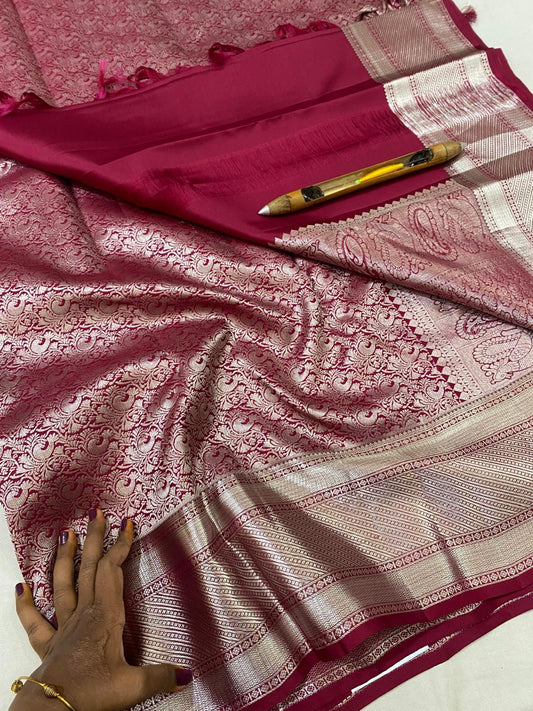 Kanchipuram Handloom pure silk saree
Beautiful fancy Design
silver zari collection beautiful wedding grand  type sarees*