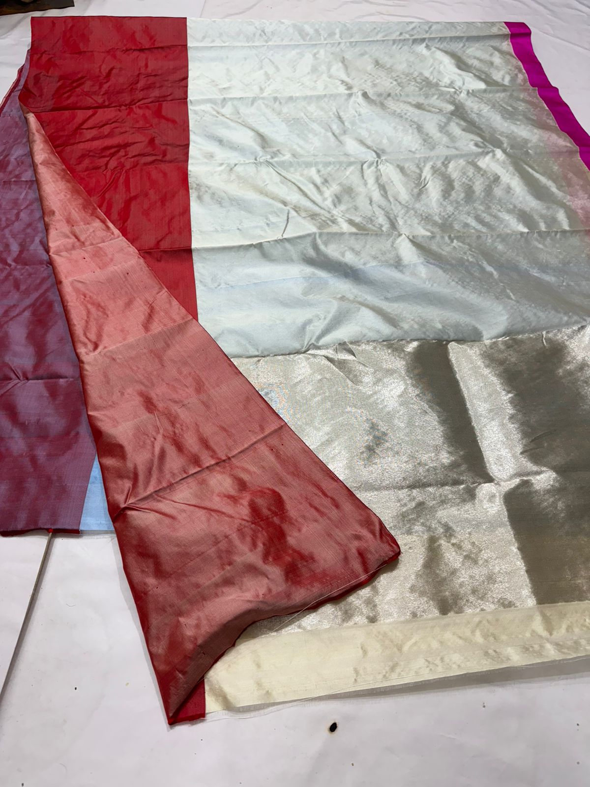 Pattu silk masroo border without blouse