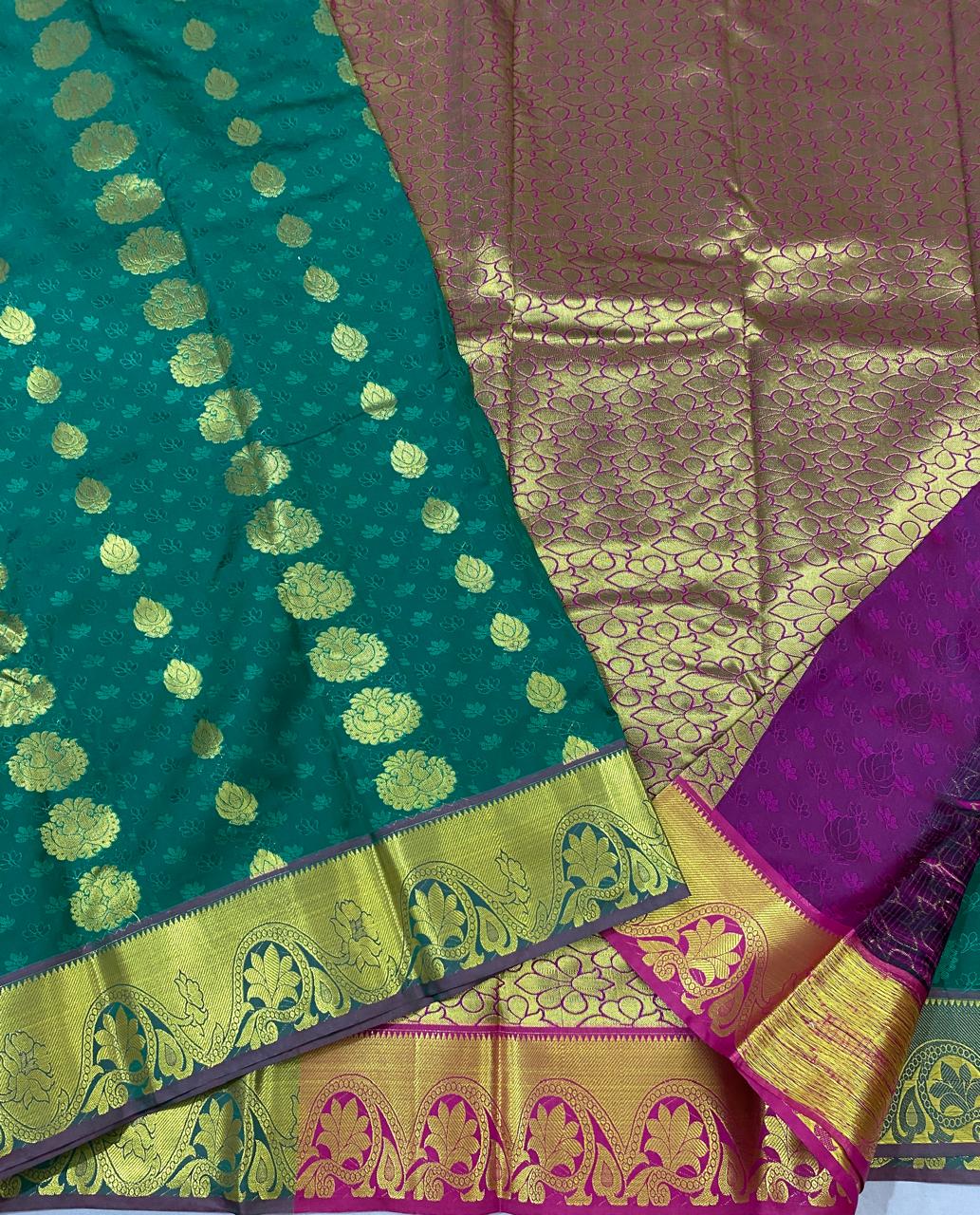 Kanchipuram Semi silk saree
Super quality 
beautiful embossed butta type sarees*