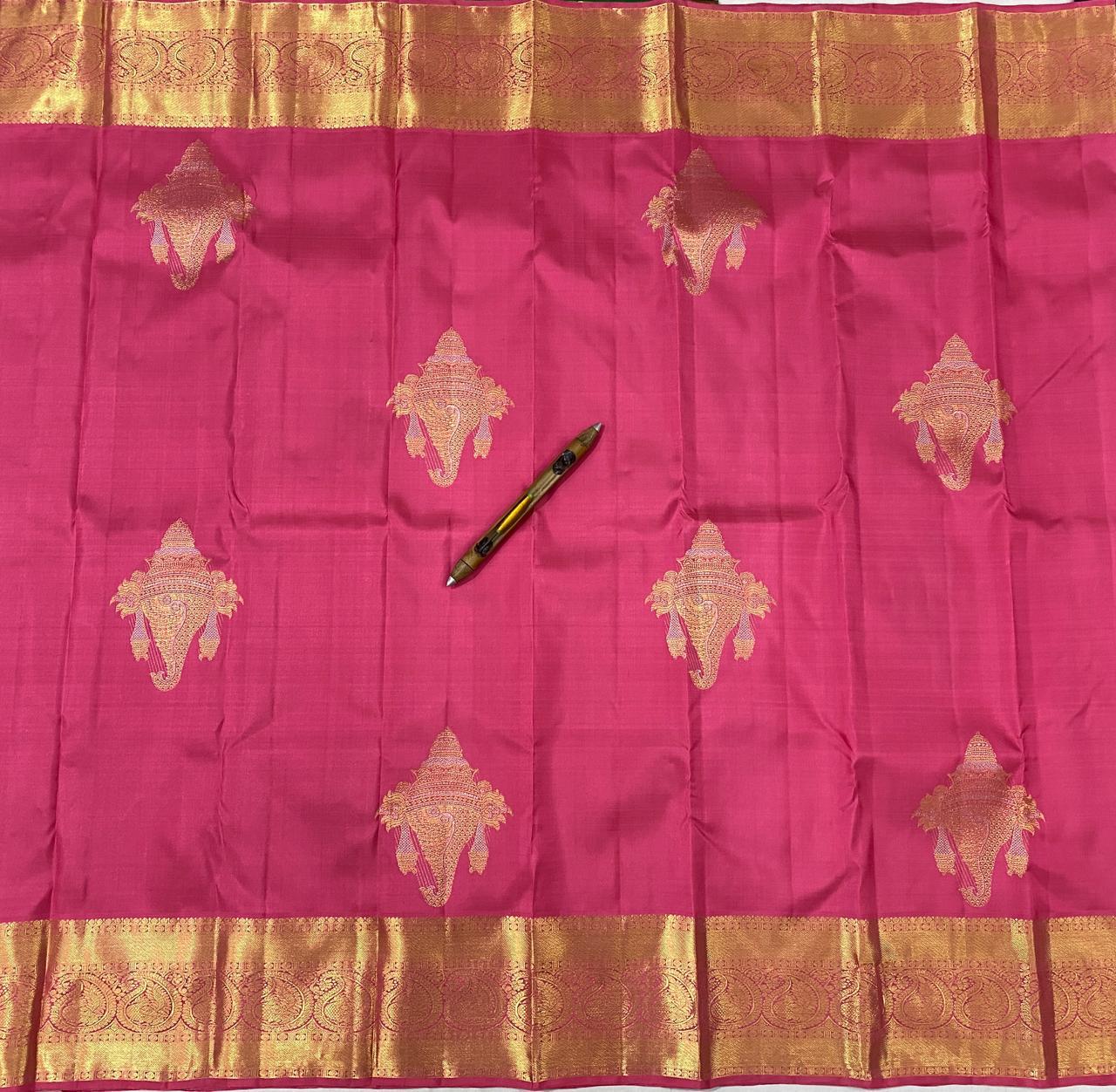 Kanchipuram handloom pure silk saree
Beautiful fancy Design
gold zari beautiful  unique butta type sarees*