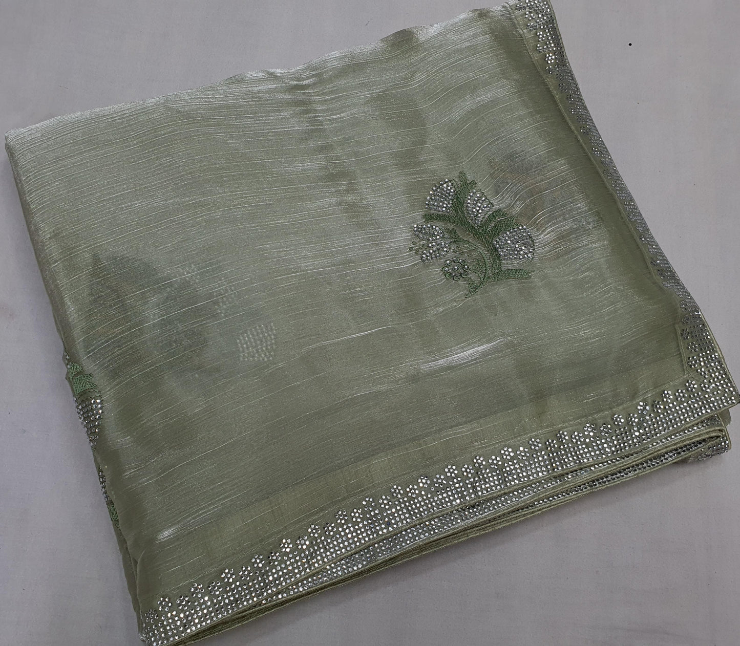 ALLOVER REASHAM BUTTA AND JARKAN STONE WORK AND BORDER ON JIMMY CHOO*saree