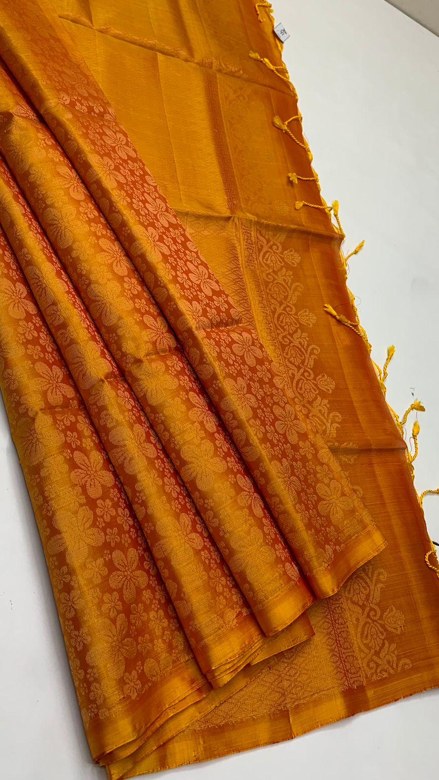 Pure handloom  borderless Allself bridal Double warp soft silk sarees collections ..with contrast Pallu and blouse