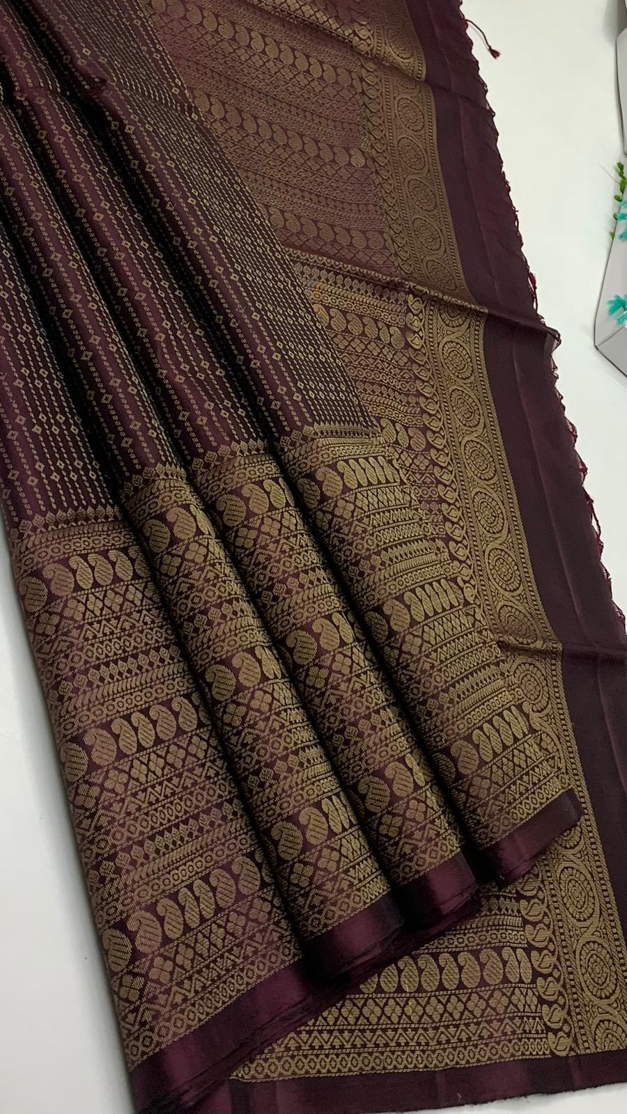 Pure handloom  borderless Allself bridal Double warp soft silk sarees collections ..with contrast Pallu and blouse