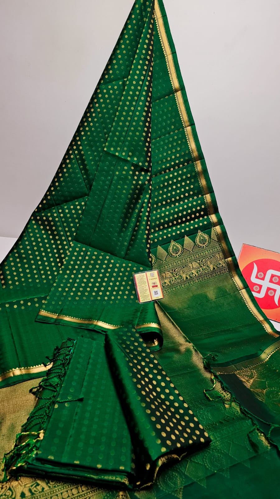 Pure handloom kanchi soft silk sarees
Silk mark certified