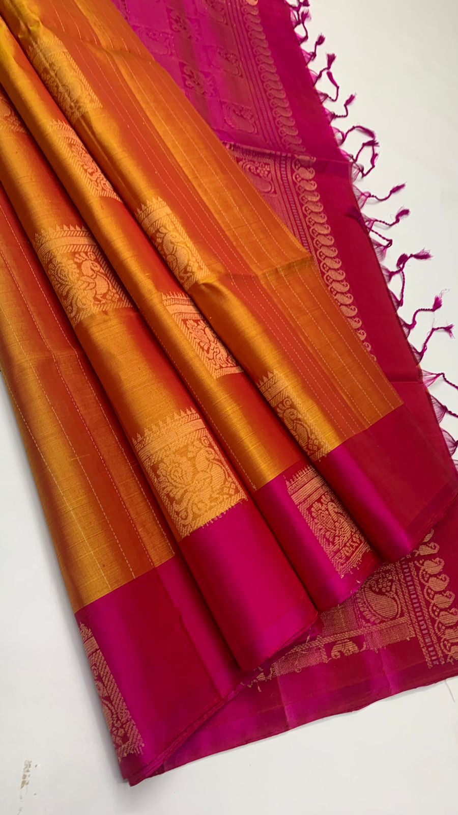 Pure handloom bhutta design borderless Double warp soft silk sarees collections ..with contrast Pallu and blouse