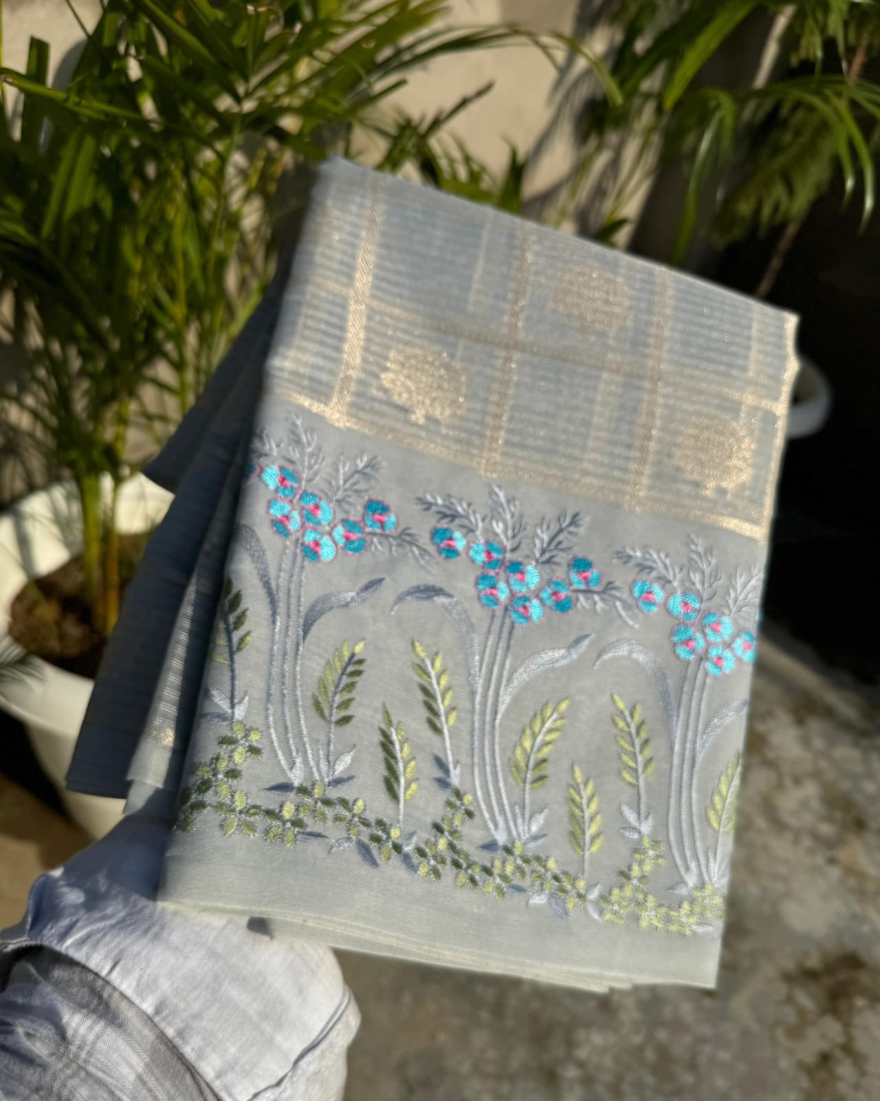 HANDWOVEN BANARASI KOTA SILK EMBROIDERY SAREE