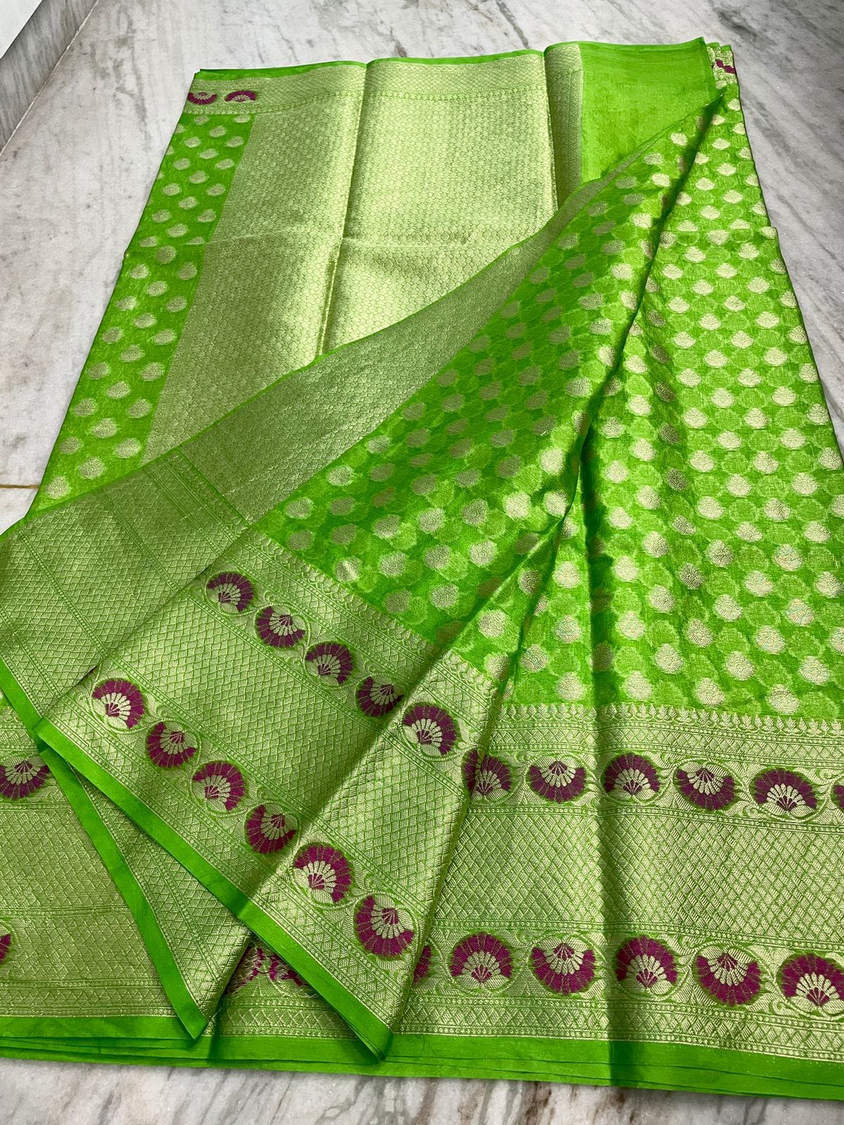BEST BANARASI WARM SILK SAREES*
ALFI MINA SCURT AND ALFI BORDER*
SOFT FABRIC BEAUTIFUL COLOUR COMBINATION*