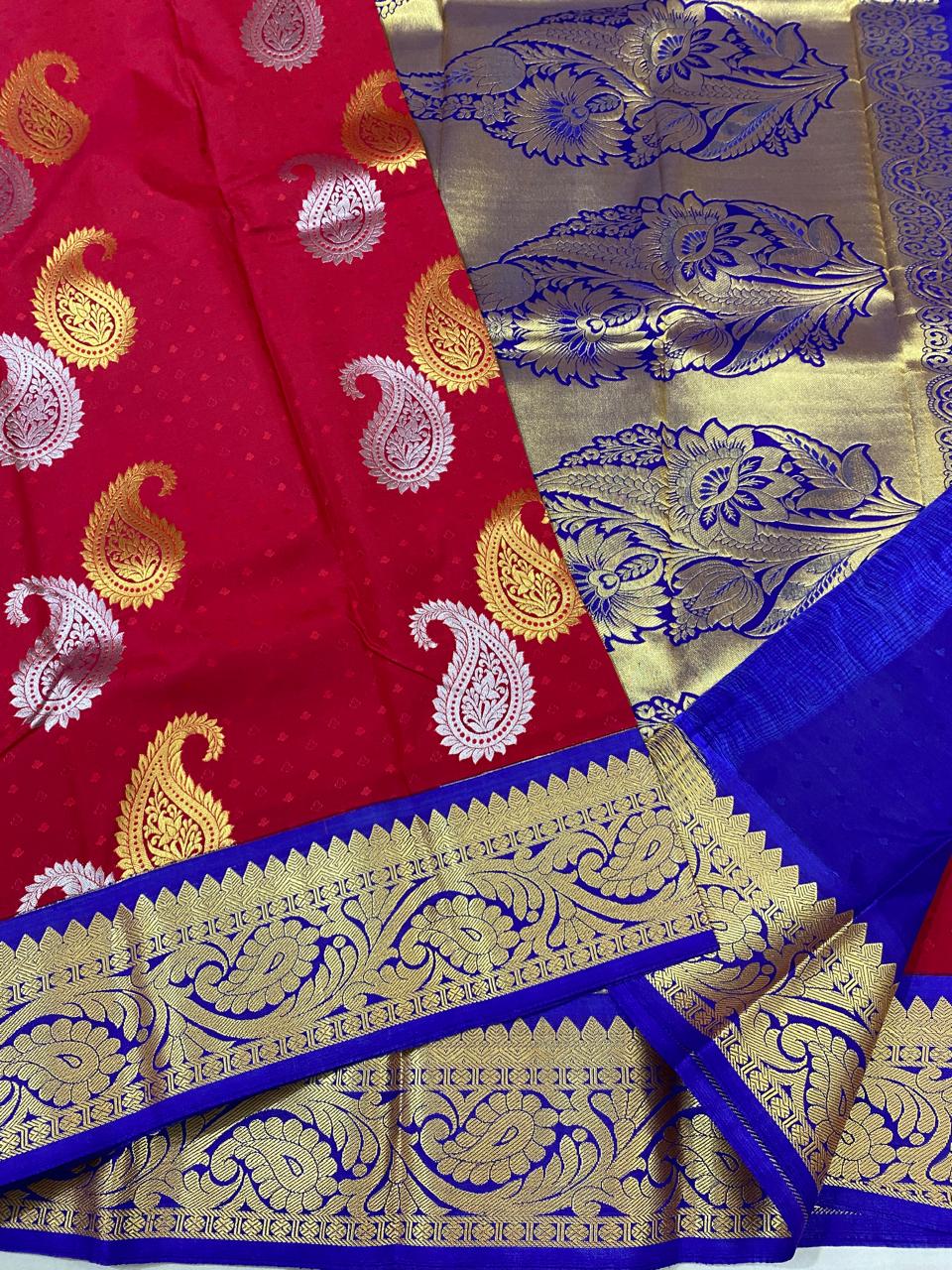 Kanchipuram  semi   silk saree
Beautiful Design beautiful  Koravi butta Semi silk wedding sarees*