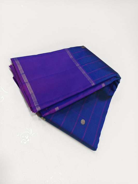 Pure kanchipuram silk sarees handwoven with 2 g pure jari traditional collection 
Silkmark certified