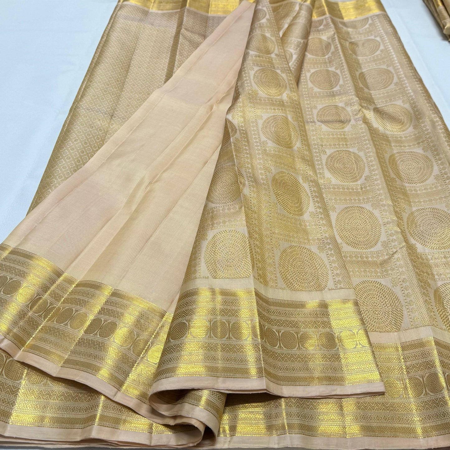 Kanchipuram pure silk handloom double warp self grand pallu and blouse *Bridal 1g* 
*SILK MARK TAG WITH HOLOGRAM*