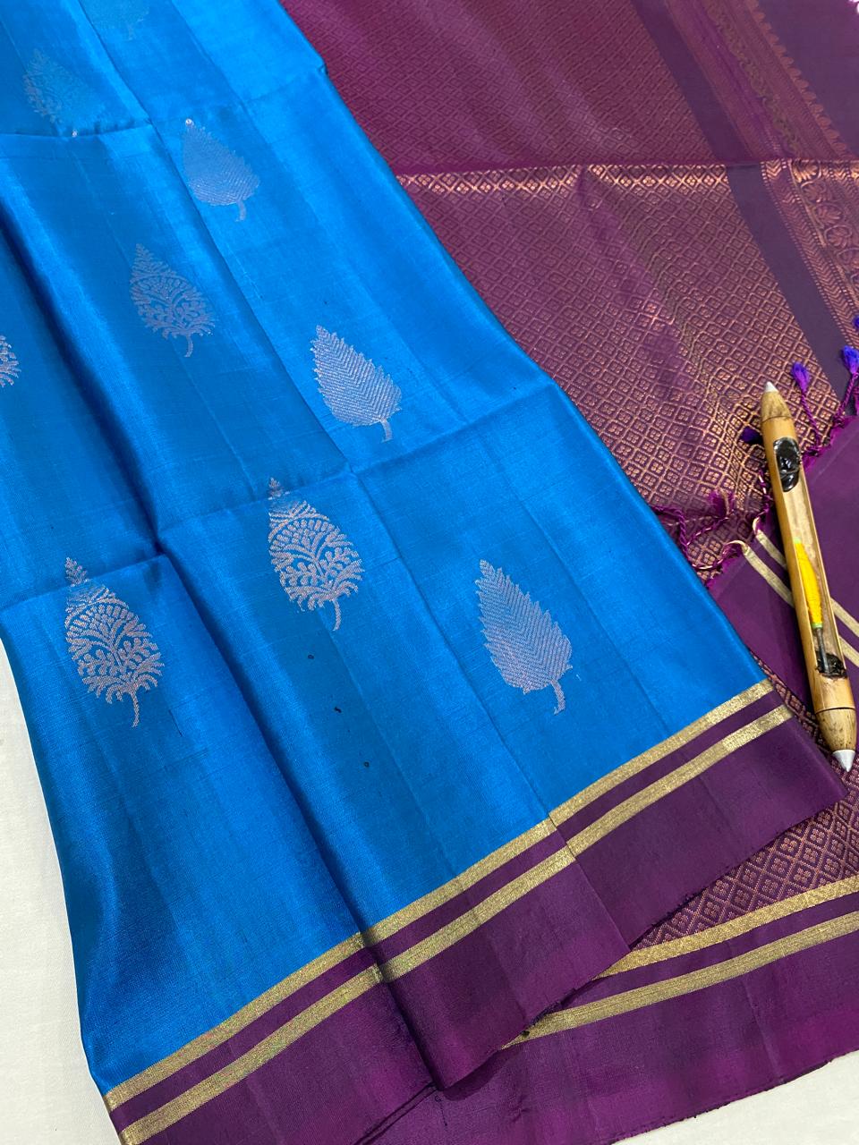 Kanchipuram pure silk saree
Beautiful fancy Design 
beautiful Soft silk double border     butta type sarees*