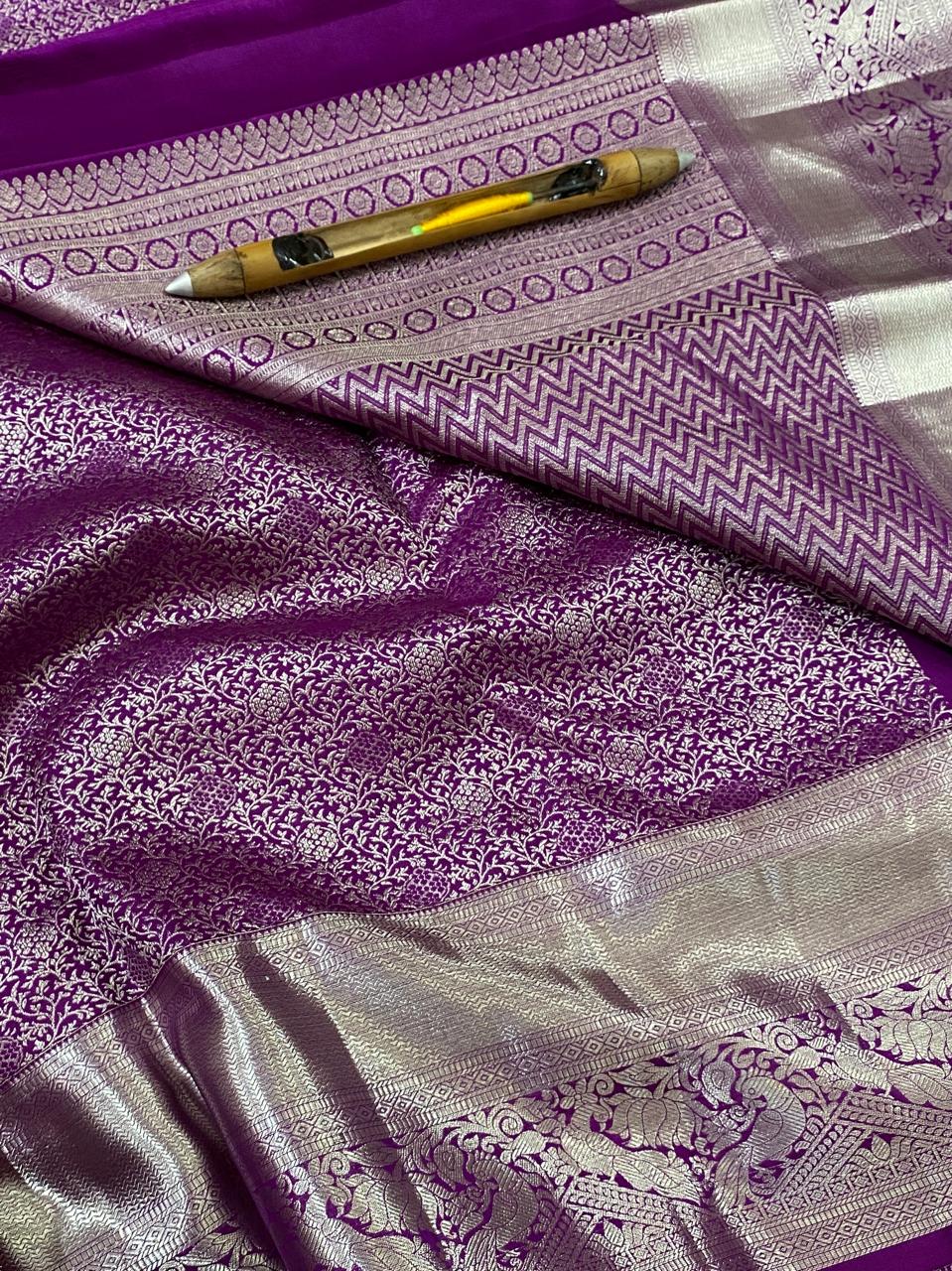 Kanchipuram Handloom pure silk saree
Beautiful fancy Design
silver zari collection beautiful wedding grand  type sarees*