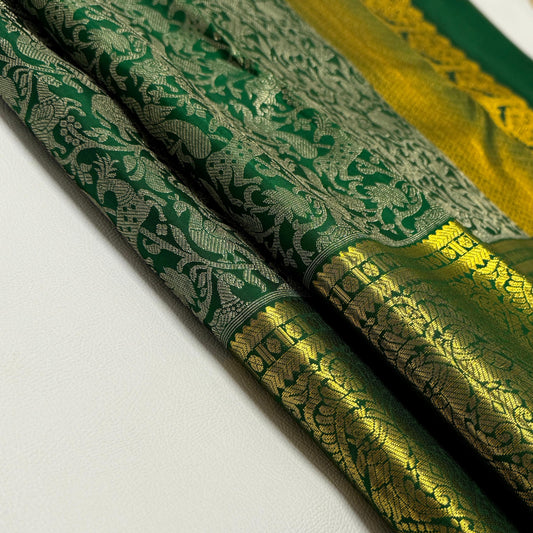 Kanchipuram pure silk handloom double warp self grand pallu and blouse *Vanasingaram Bridal 1g*
*SILK MARK TAG WITH HOLOGRAM*