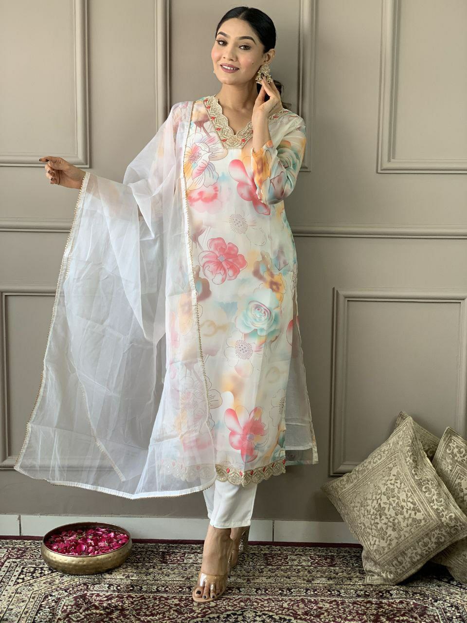 Suti set PURE ORGANZA WITH SEQUENCE CODING EMBROIDERY WORK