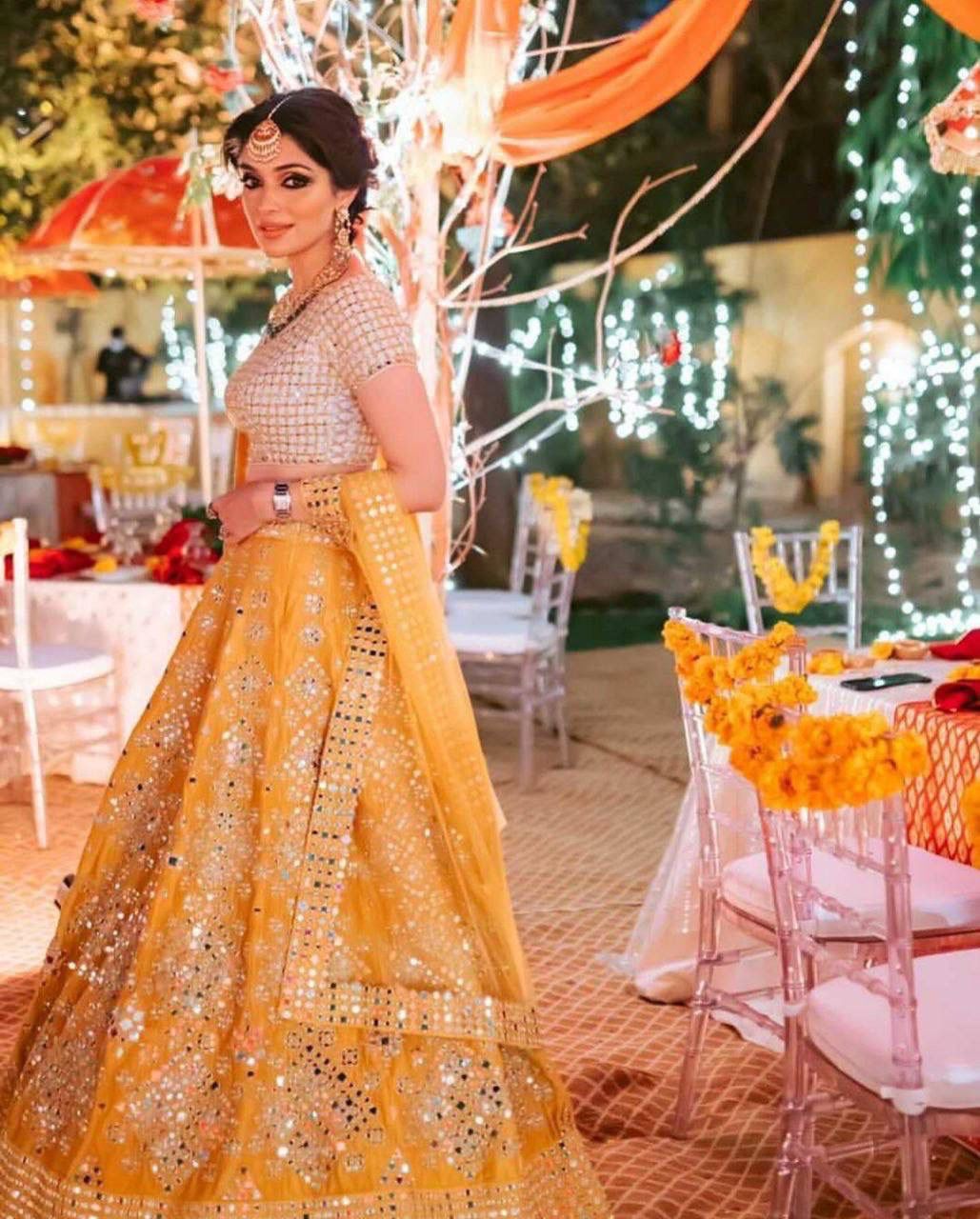 Launching Mono Satin Silk Real Mirror (10000 Mirror) work 3 Meter Flare (12 Kali) Lehenga with Cancan & Canvas Patta*
Lehenga Fabric- Mono Satin Silk*
Lehenga Work -Heavy Real Mirror Embroidery  Work Lehenga