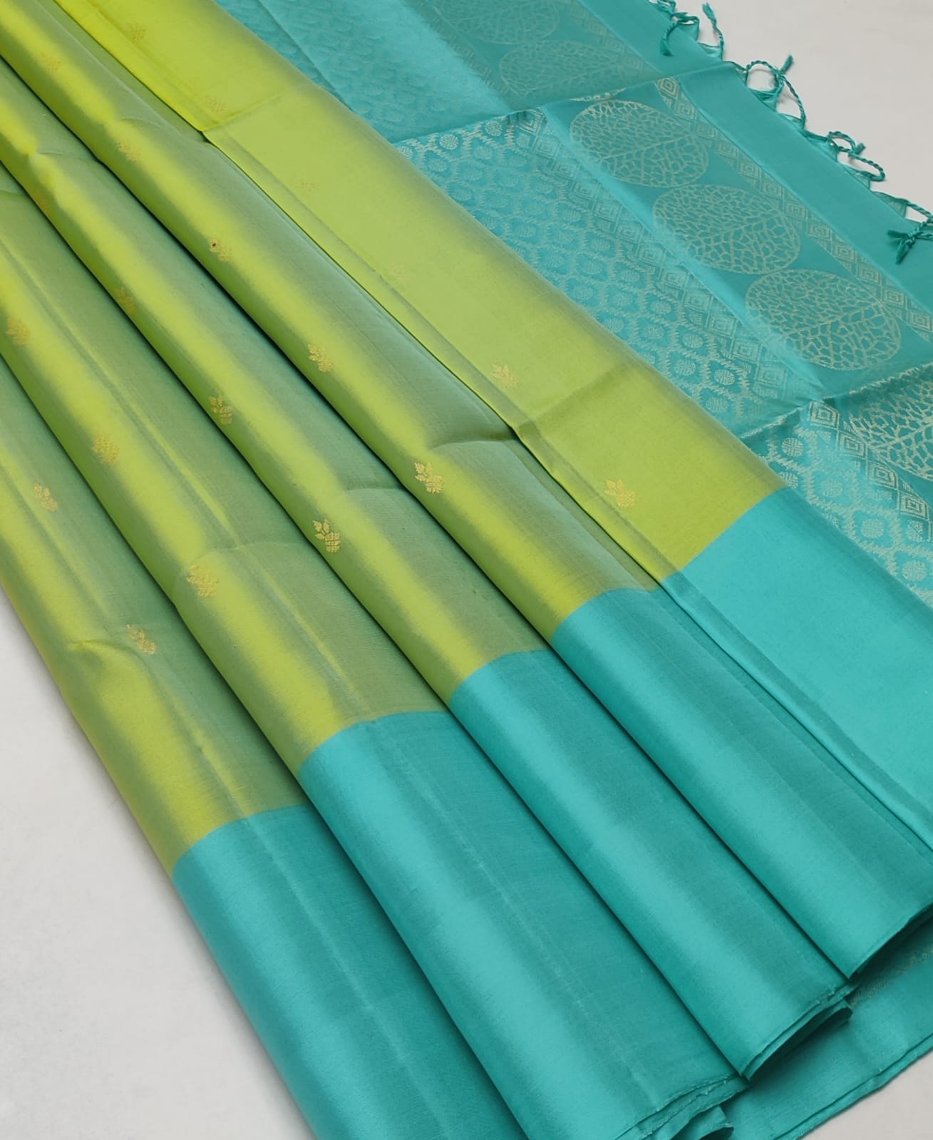 Pure handloom kanchi soft silk sarees
Silk mark certified