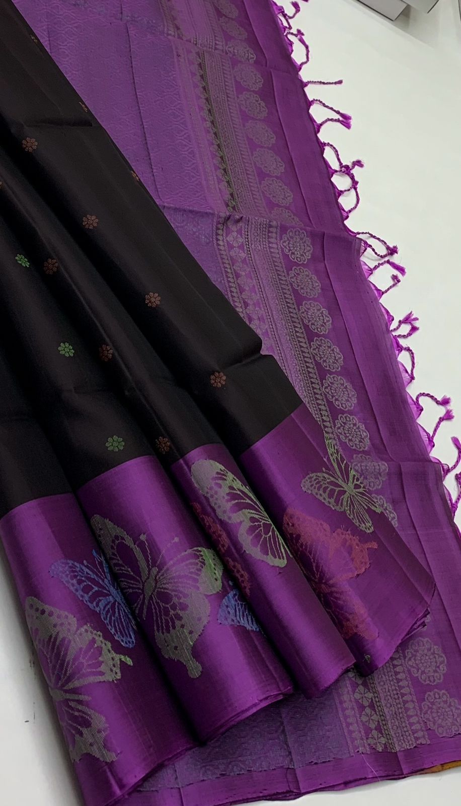 Pure handloom  TURNING BORDER  bridal Double warp soft silk sarees collections with contrast Pallu and blouse