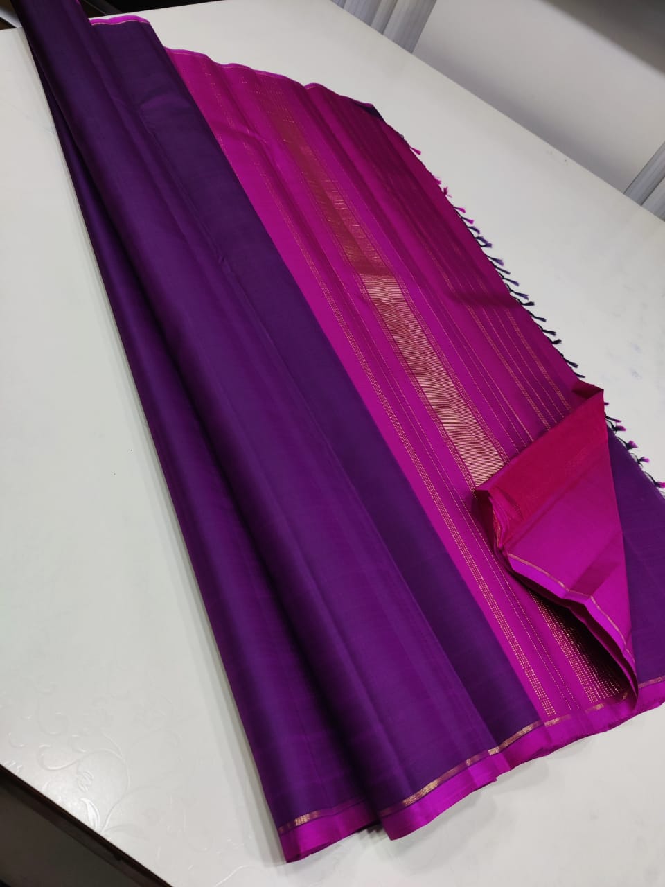 Pure kanchipuram silk sarees handwoven with 2 g pure jari traditional collection 
Silkmark certified