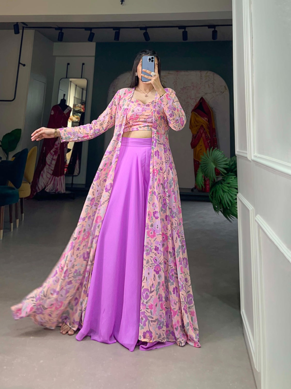 Plazo With Shrug
The intricate patterns of the floral print shrug cascade effortlessly over the flowing elegance of the palazzo💜