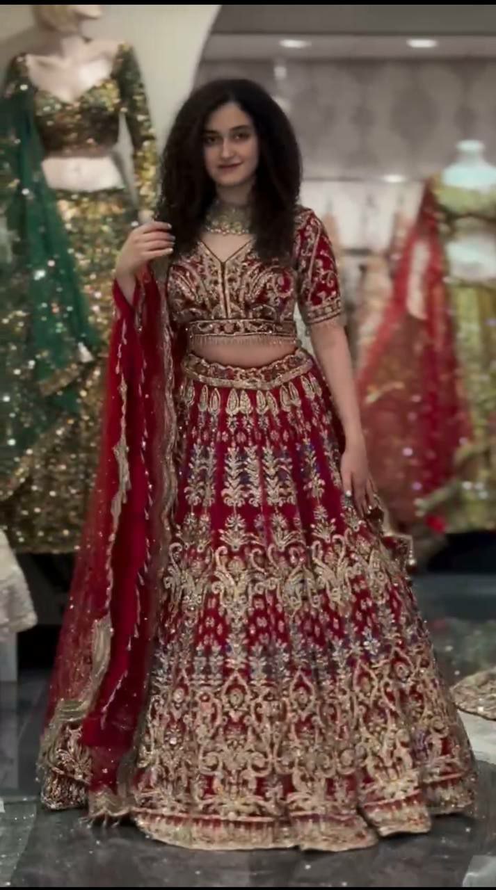 Special bridal lehenga choli
LEHENGA DETAILA
Lehenga  Fabric- Fox Georgette
Lehenga work-Embroidery  Sequins Work With Cancan & Canvas Patta