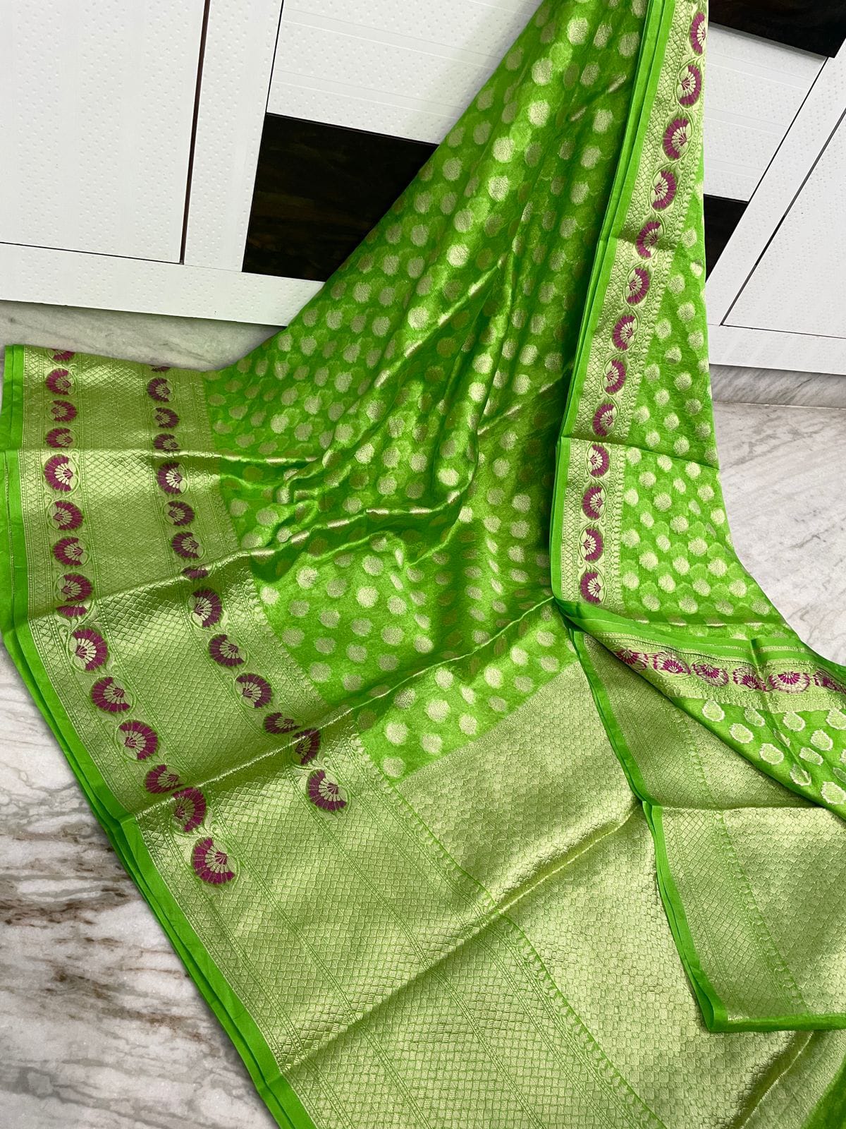 BEST BANARASI WARM SILK SAREES*
ALFI MINA SCURT AND ALFI BORDER*
SOFT FABRIC BEAUTIFUL COLOUR COMBINATION*