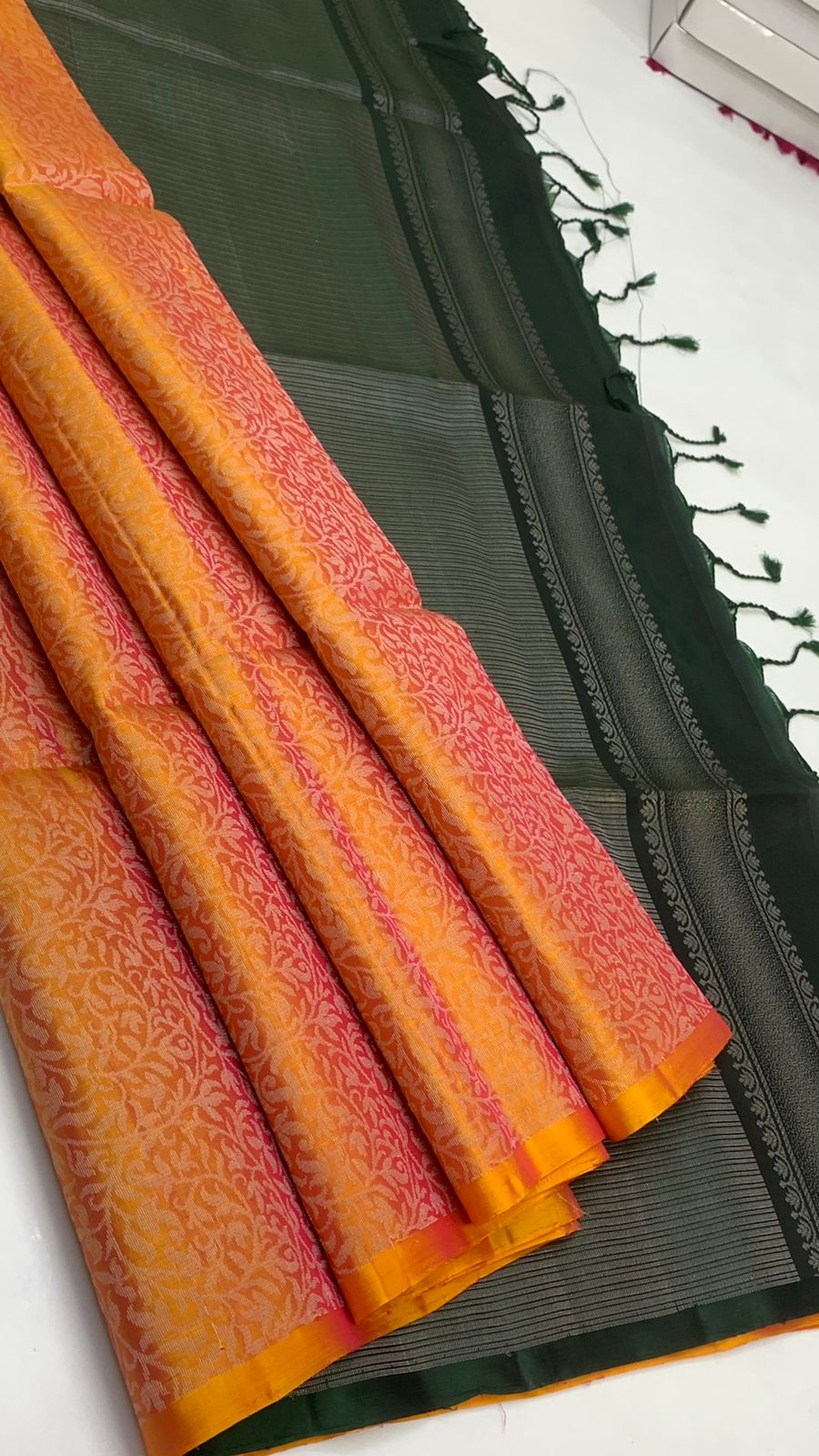 Pure handloom  borderless Allself bridal Double warp soft silk sarees collections ..with contrast Pallu and blouse