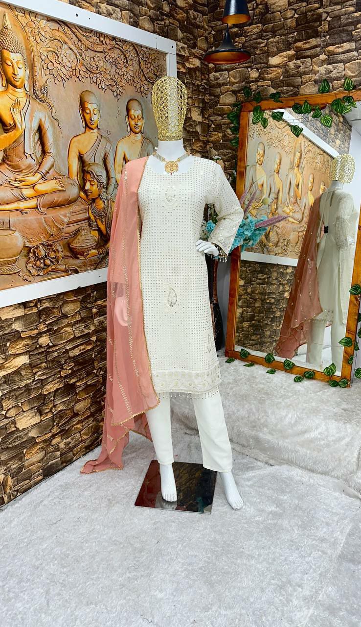 Beautiful suits said perfect additional look
TOP FABRIC : HAVY FOUX GOARGATYE WITH HAVY EMBROIDERY WORK AND MOTI LACE WORK