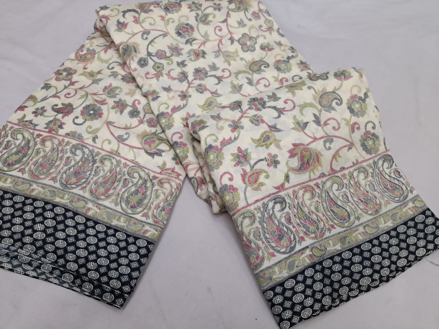 Pashmina saree*