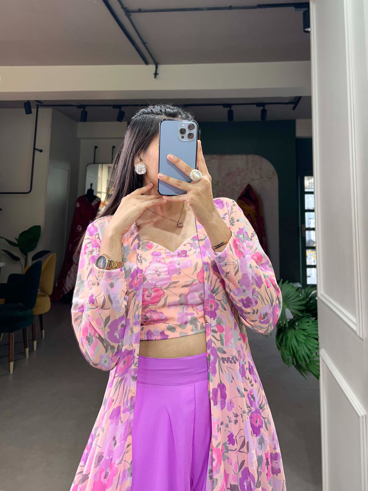 Plazo With Shrug
The intricate patterns of the floral print shrug cascade effortlessly over the flowing elegance of the palazzo💜