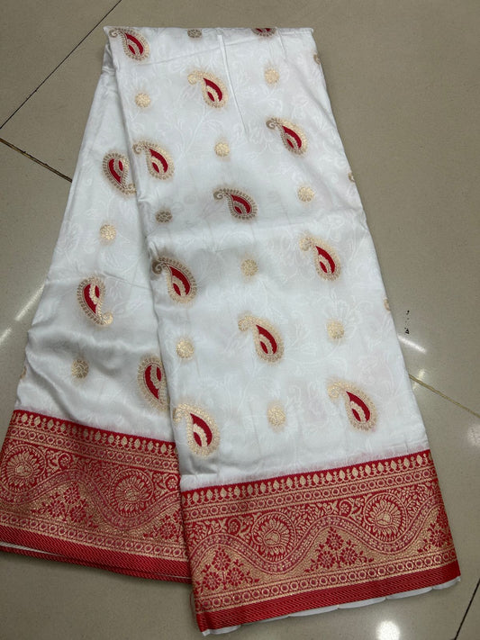 Durga Pujo Special
White Red Saree*
Soft Silk Saree with Weaving Work