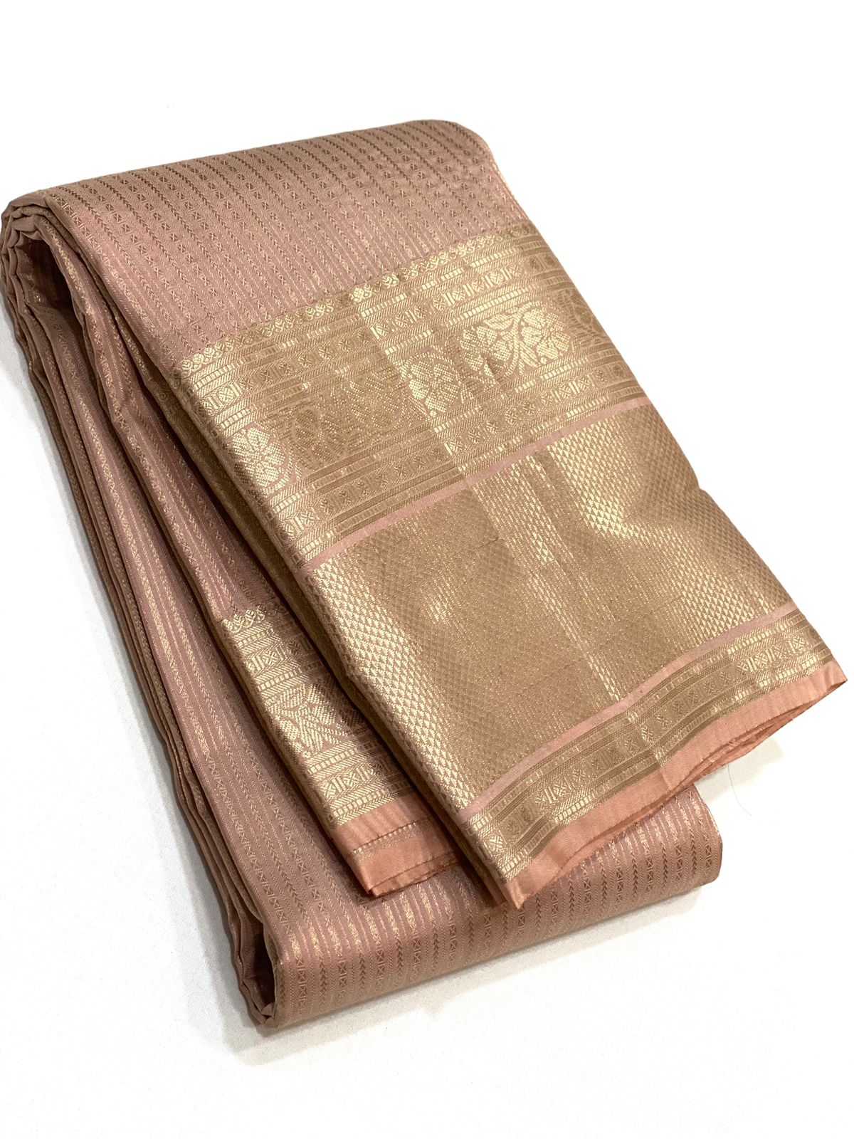 Pure Kanchivaram handloom silk saree with pure 2g zari traditional long border strip butta all over saree 
Silkmark certified