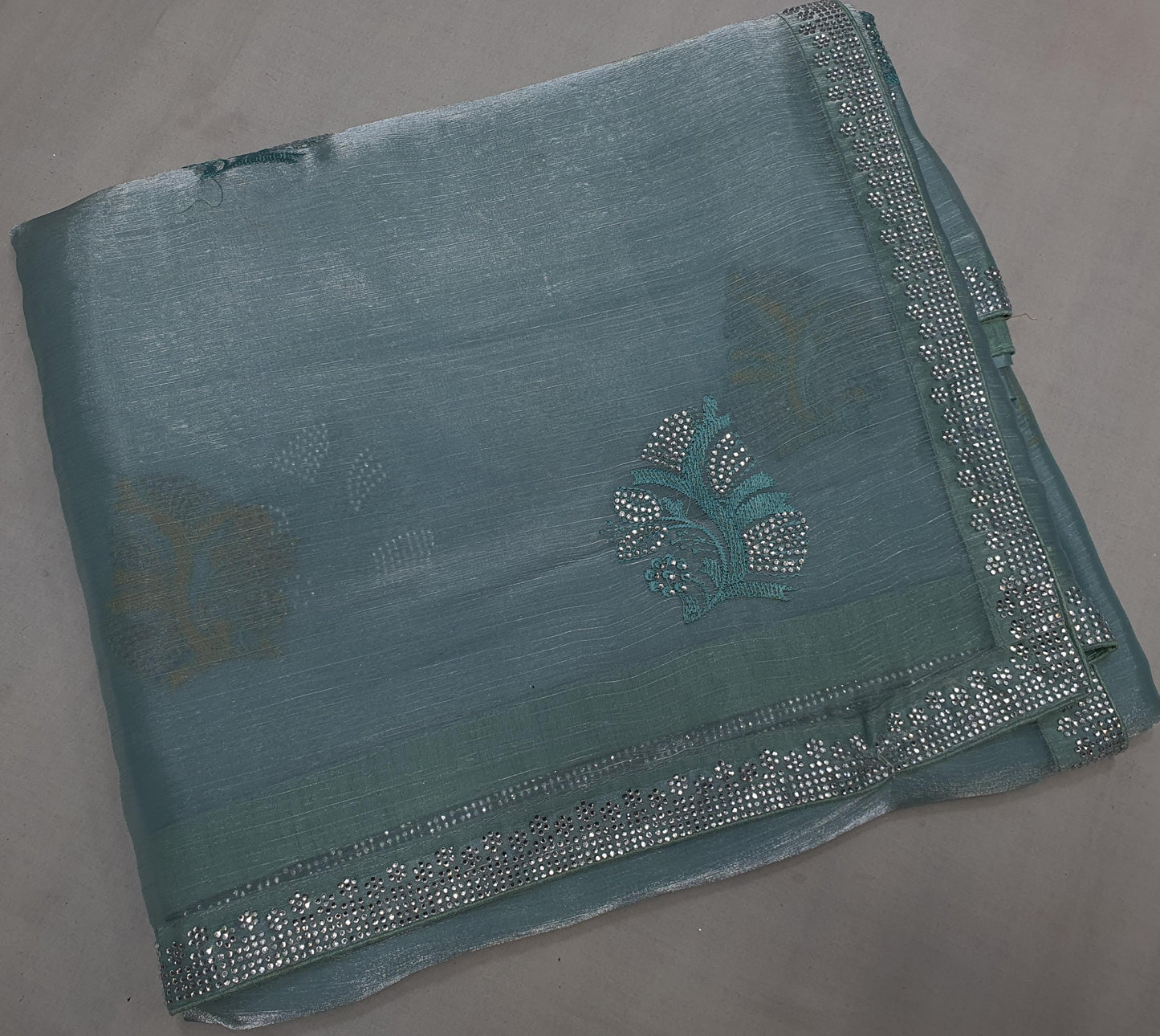 ALLOVER REASHAM BUTTA AND JARKAN STONE WORK AND BORDER ON JIMMY CHOO*saree