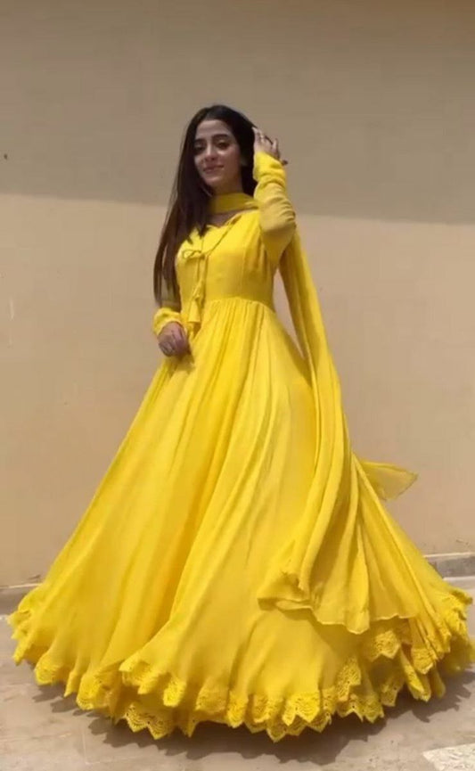Gown dress set Fox Georgette
Complete Linning